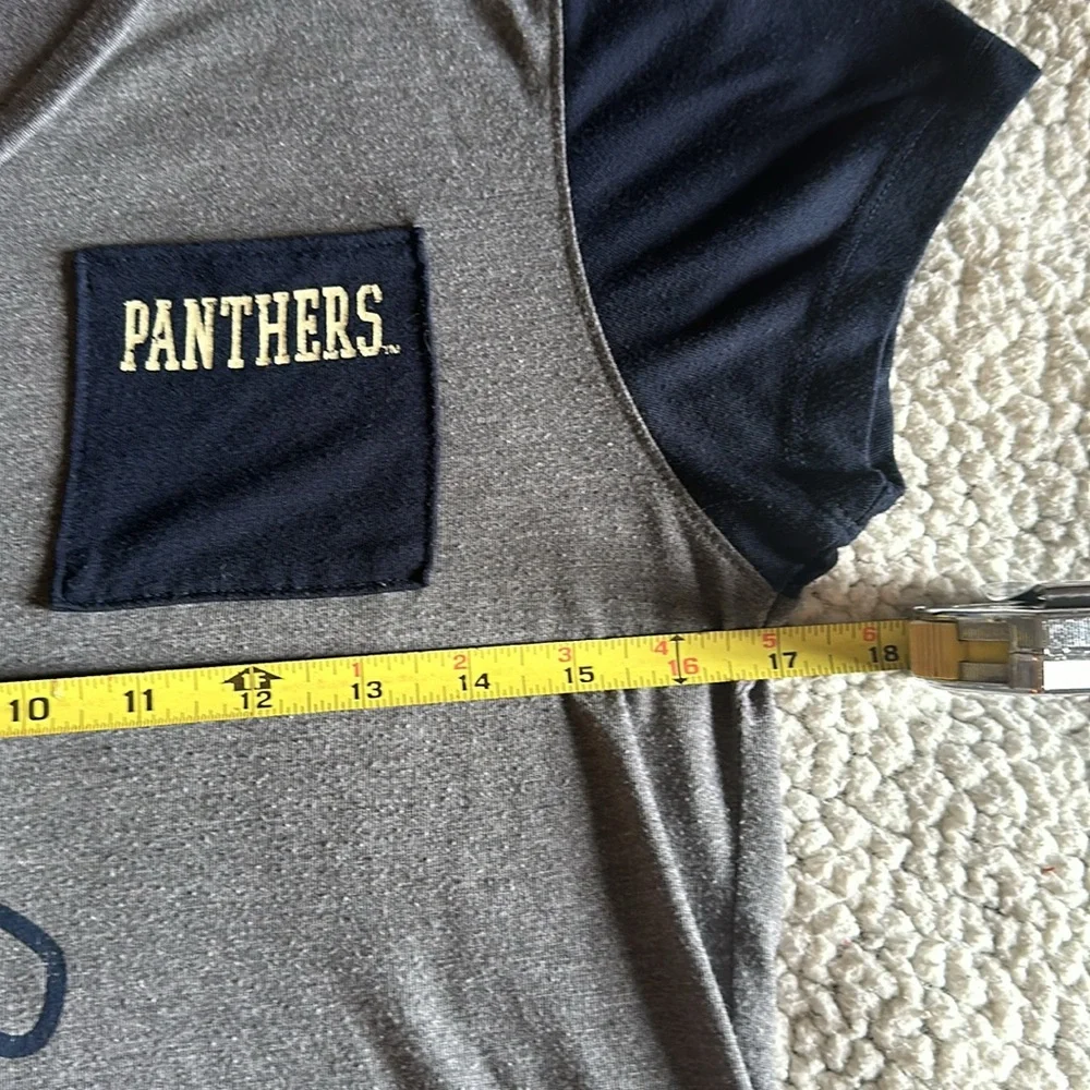 3/$15 PITT SCRIPT WOMANS V-NECK T-SHIRT CAMPUS HERITAGE MED GRAY&BLUE PITTSBURGH - Picture 4 of 5